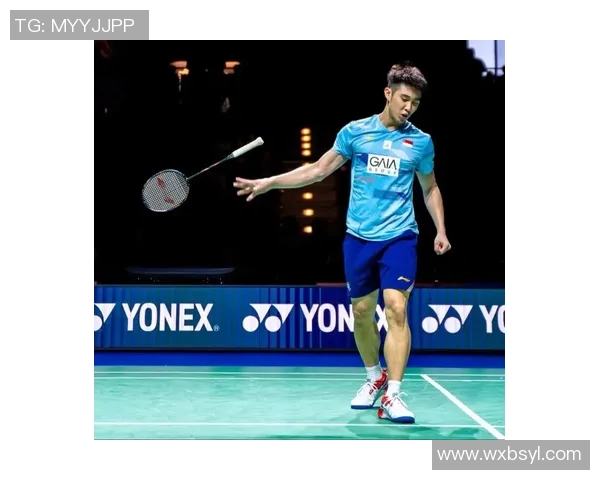 羽毛球装备选购指南:精选舒适时尚球衣推荐与搭配技巧